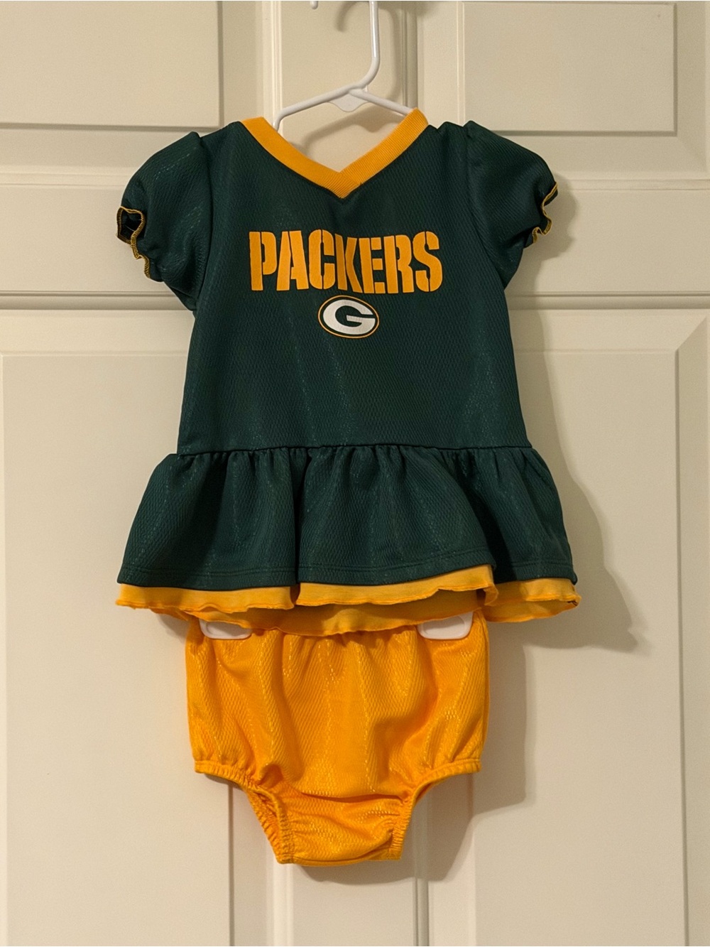 NFL Green and Gold Girls' Packers Peplum dress and diaper cover - Picture 2 of 4